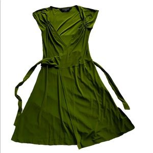 Norma Kamali Sexy Wrap Dress M Medium w Ties & Spandex for Stretch Olive Green